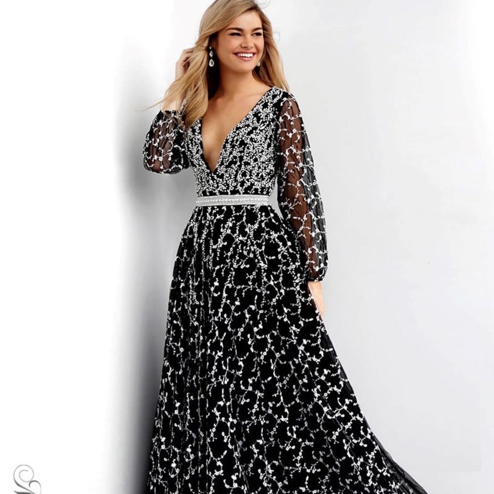 Jovani Gown style #60421 size: 8